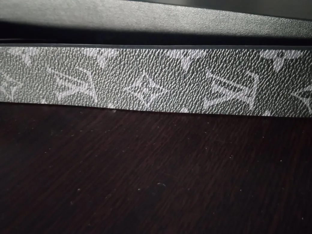 Louis Vuitton Belt Size 130/52 image indicator(3)