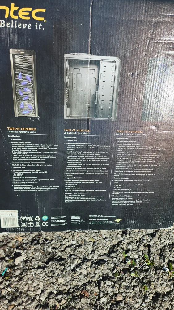 Antec Twelve Hundred Ultimate Gaming Case - Like New! image indicator(3)