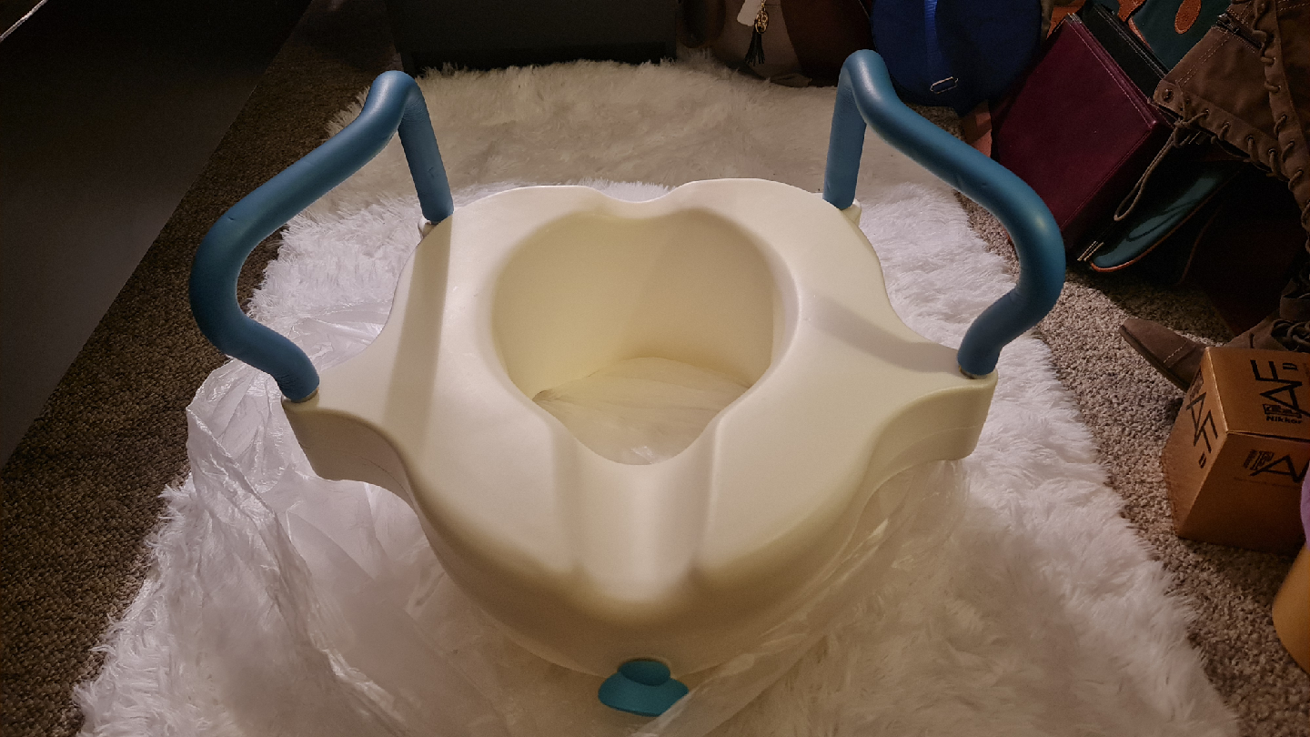 Victoria Bay Raised Toilet Seat with Handles - photo 2