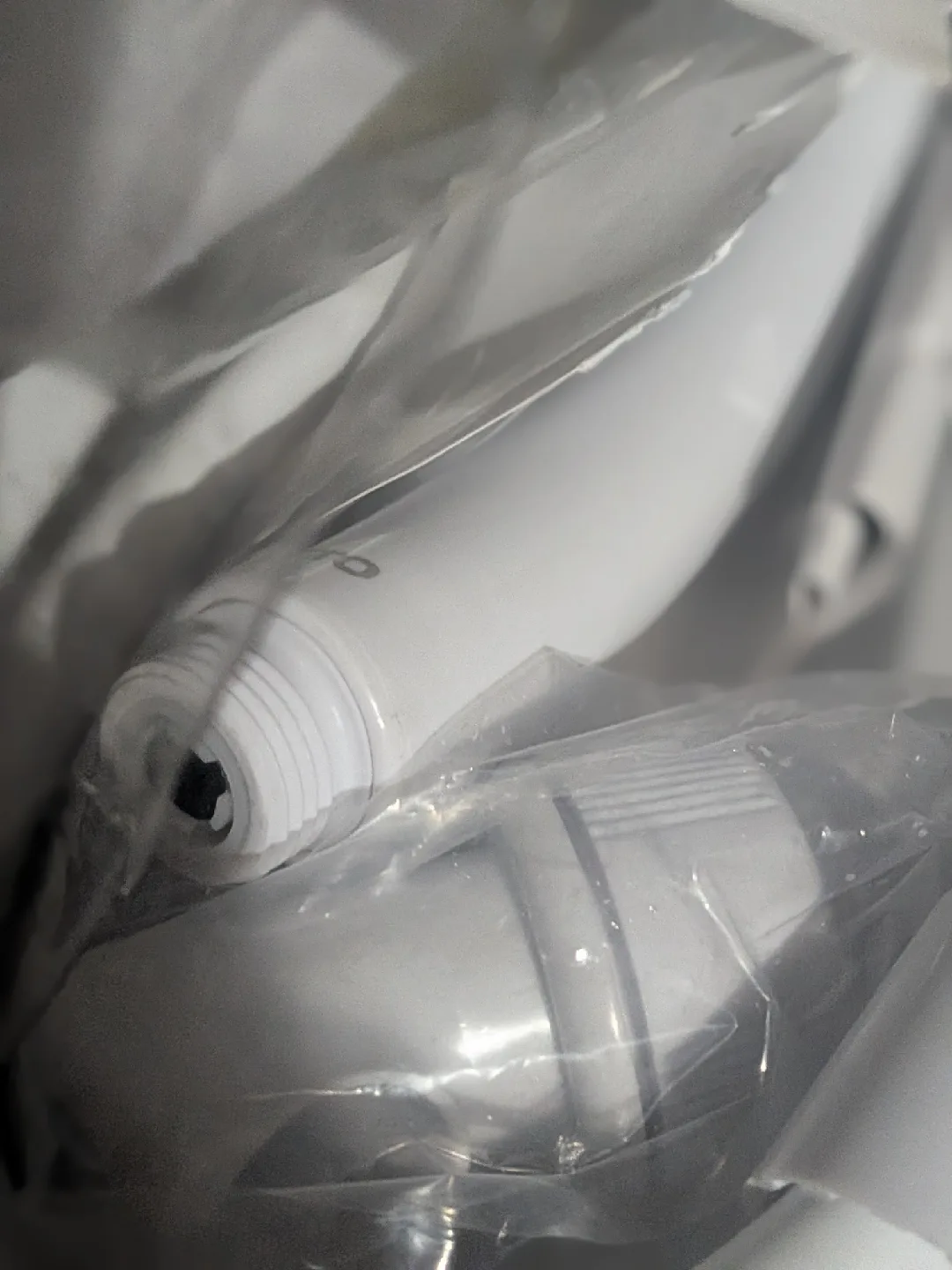 New Facto Hand-Held Shower Kit - 3 Spray Settings image indicator(10)