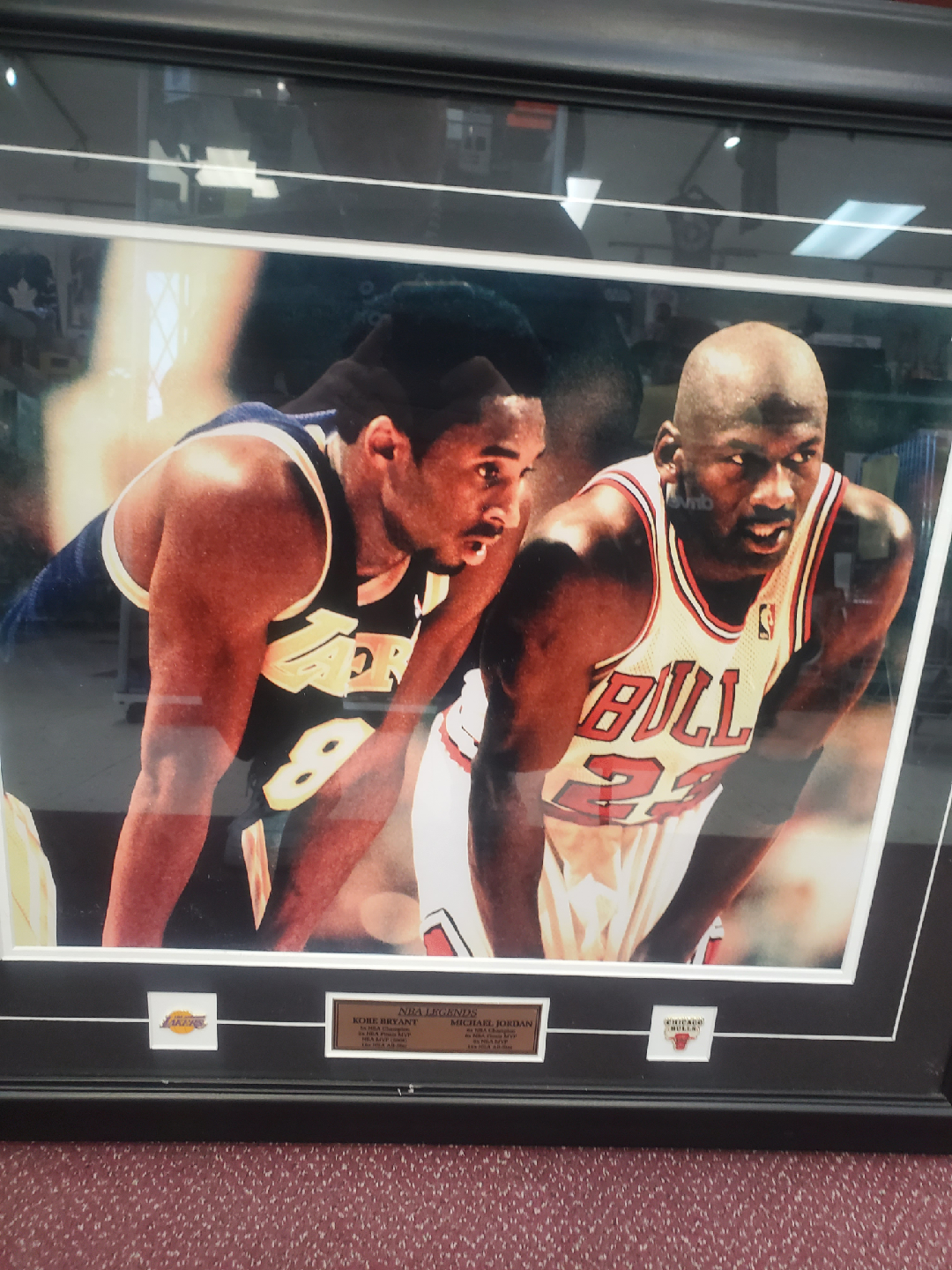 Kobe Bryant and Michael Jordan iconic photo