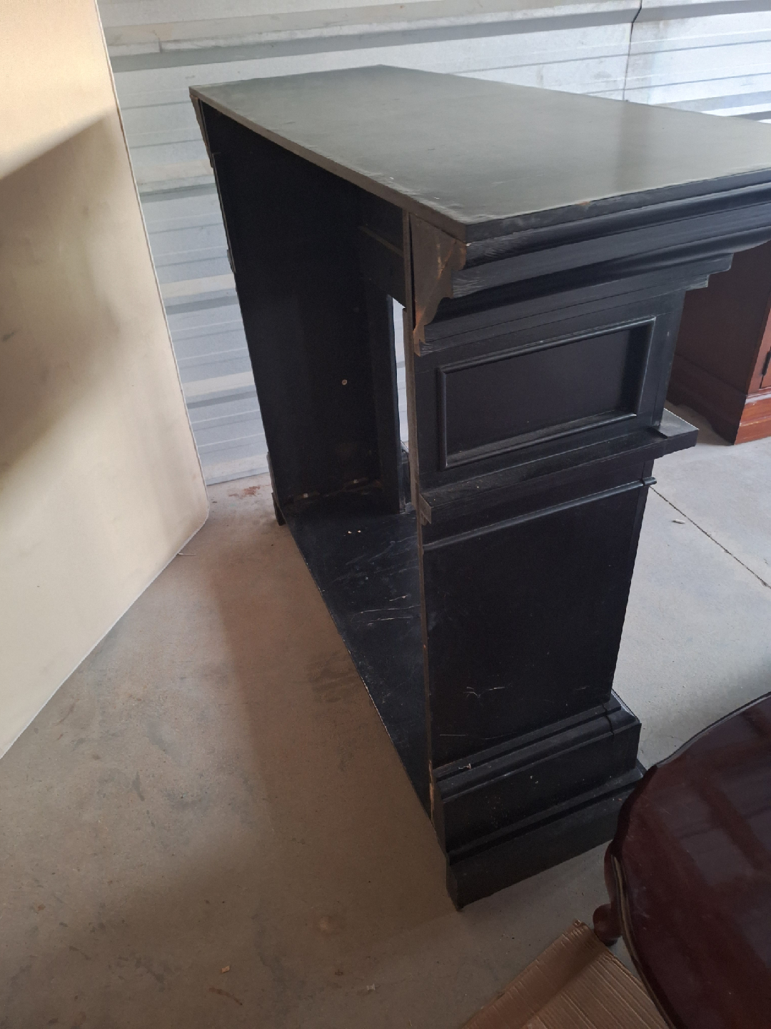 Black Fireplace Mantel - photo 3