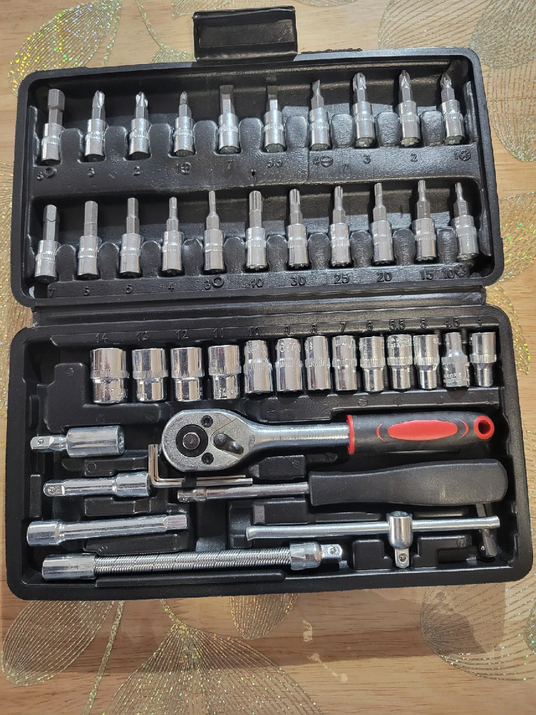 NEW!! 46 Piece Tool Set for Home & Auto