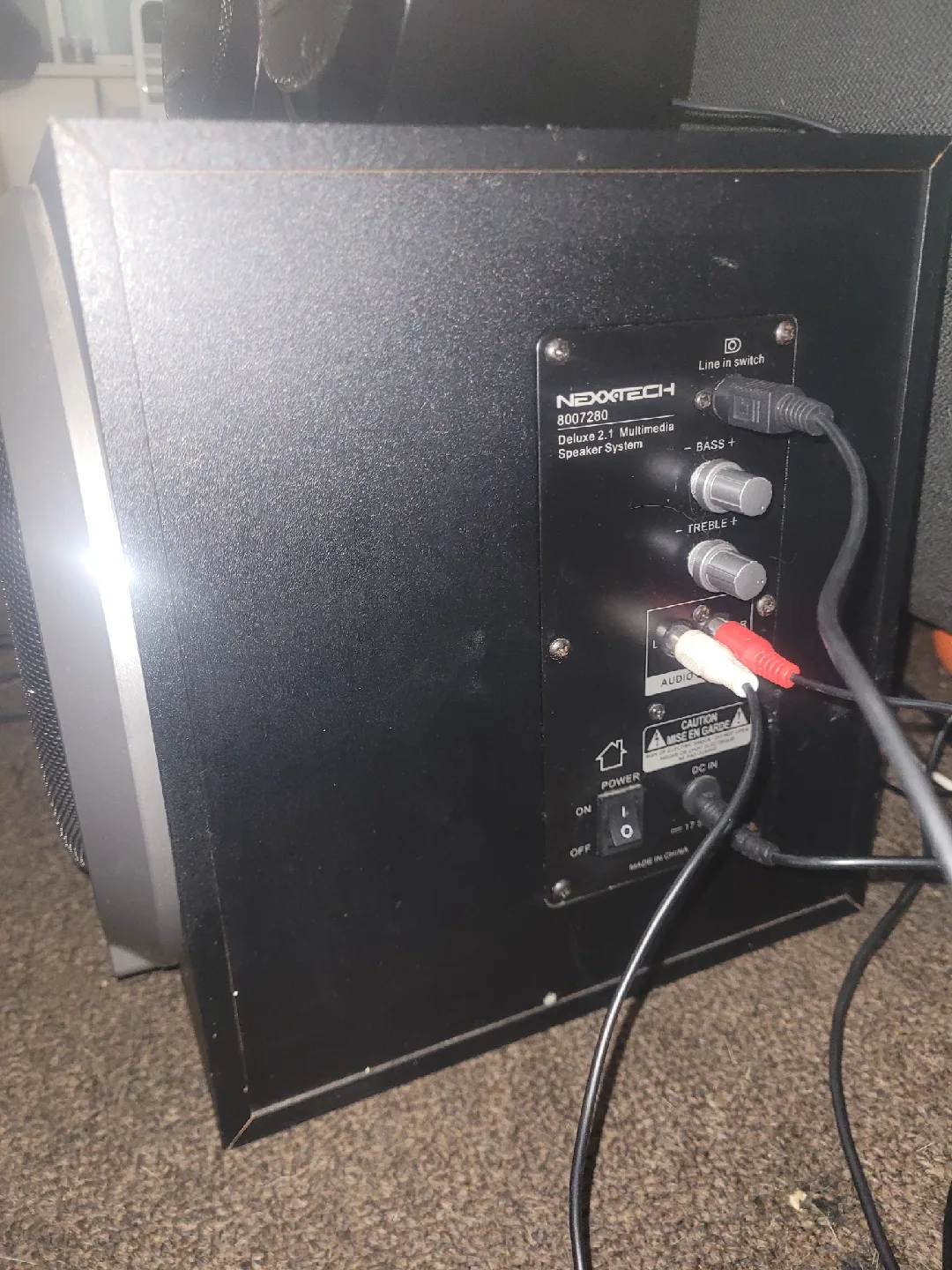 Nexxtech Deluxe 2.1 Multimedia Speaker System image indicator(4)