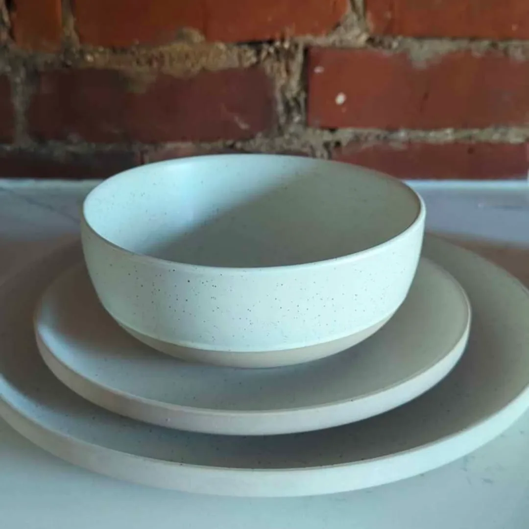 Speckled Ceramic Dinnerware Set thumbnail