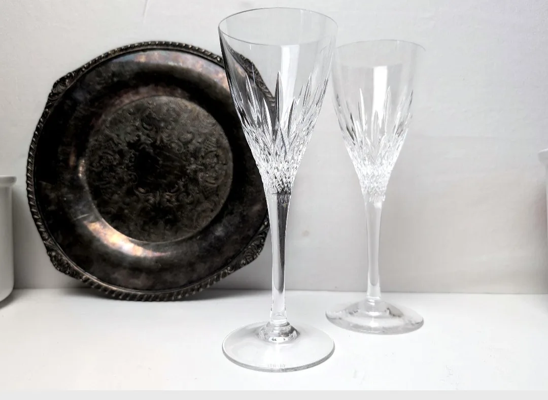 Stuart Crystal Wine Glasses ~ Cut Crystal image indicator(7)