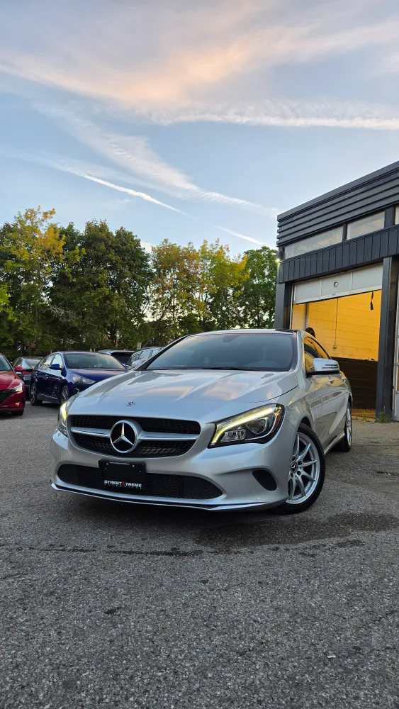 2018 Mercedes Benz CLA 250 4MATIC thumbnail