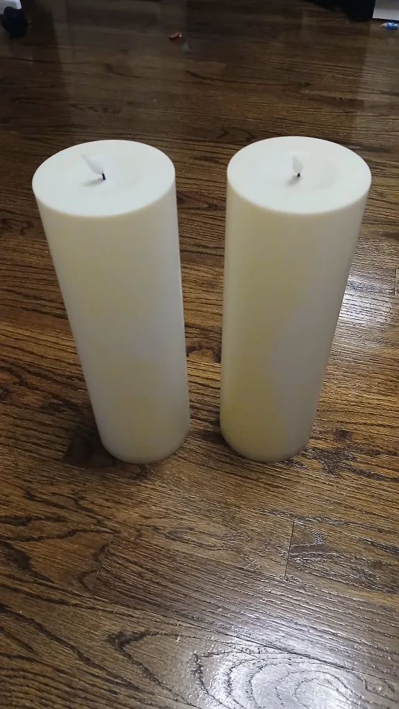 Two White Flameless Candles image indicator(6)