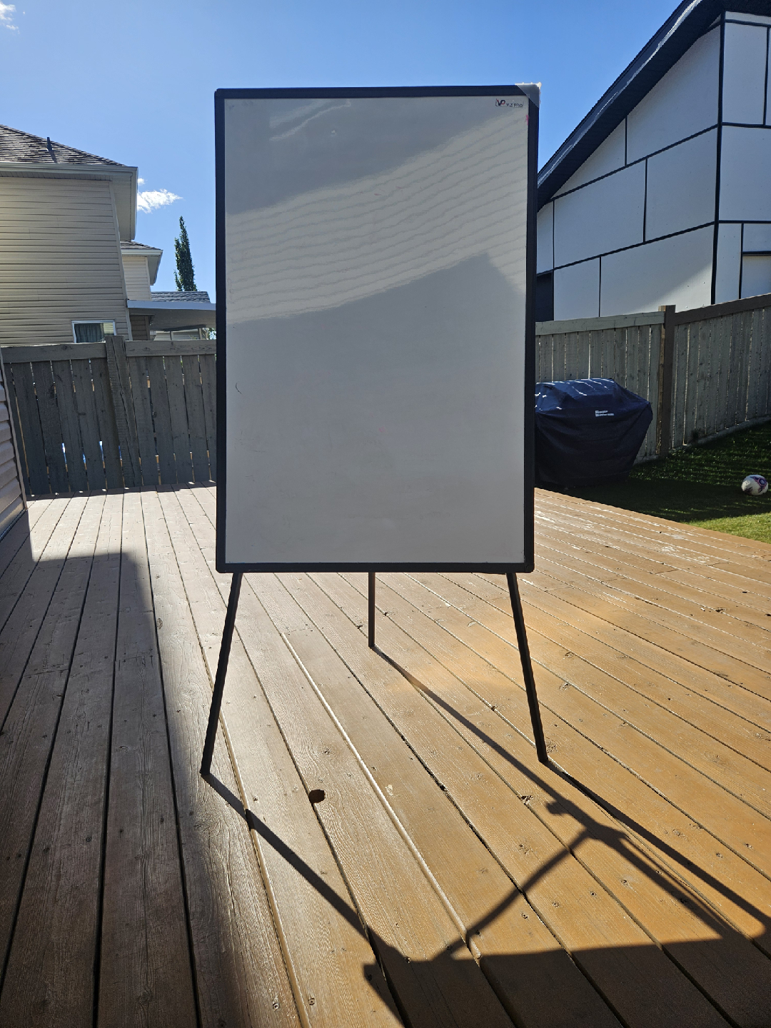 light magnetic tripod whiteboard