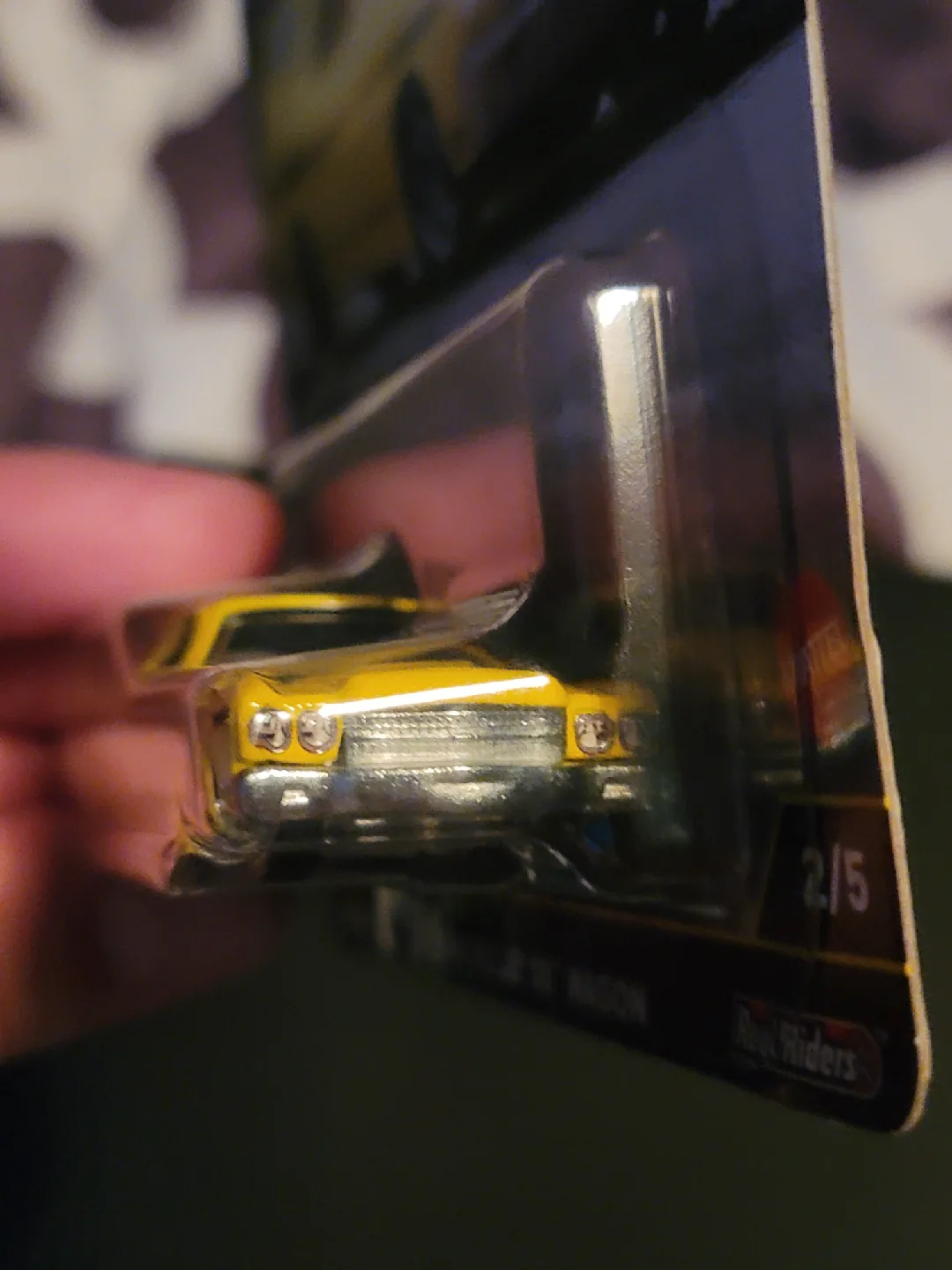 Hot Wheels Premium '70 Chevelle SS Wagon image indicator(3)