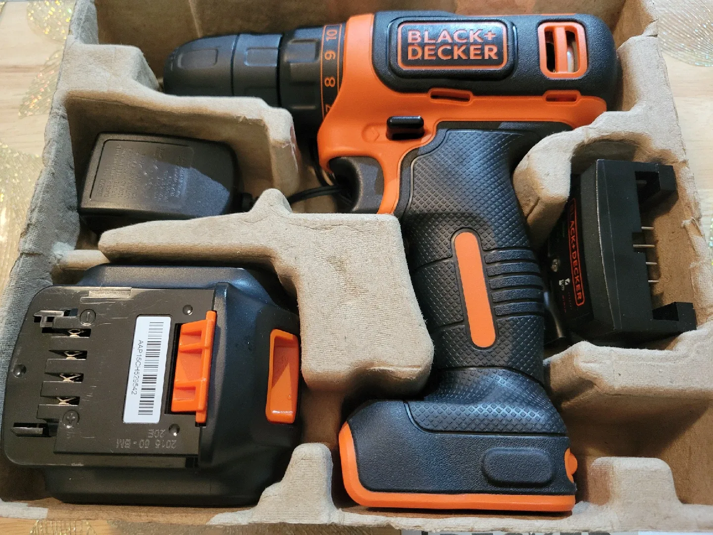 Black+Decker 12V Cordless Drill/Driver - New! image indicator(2)