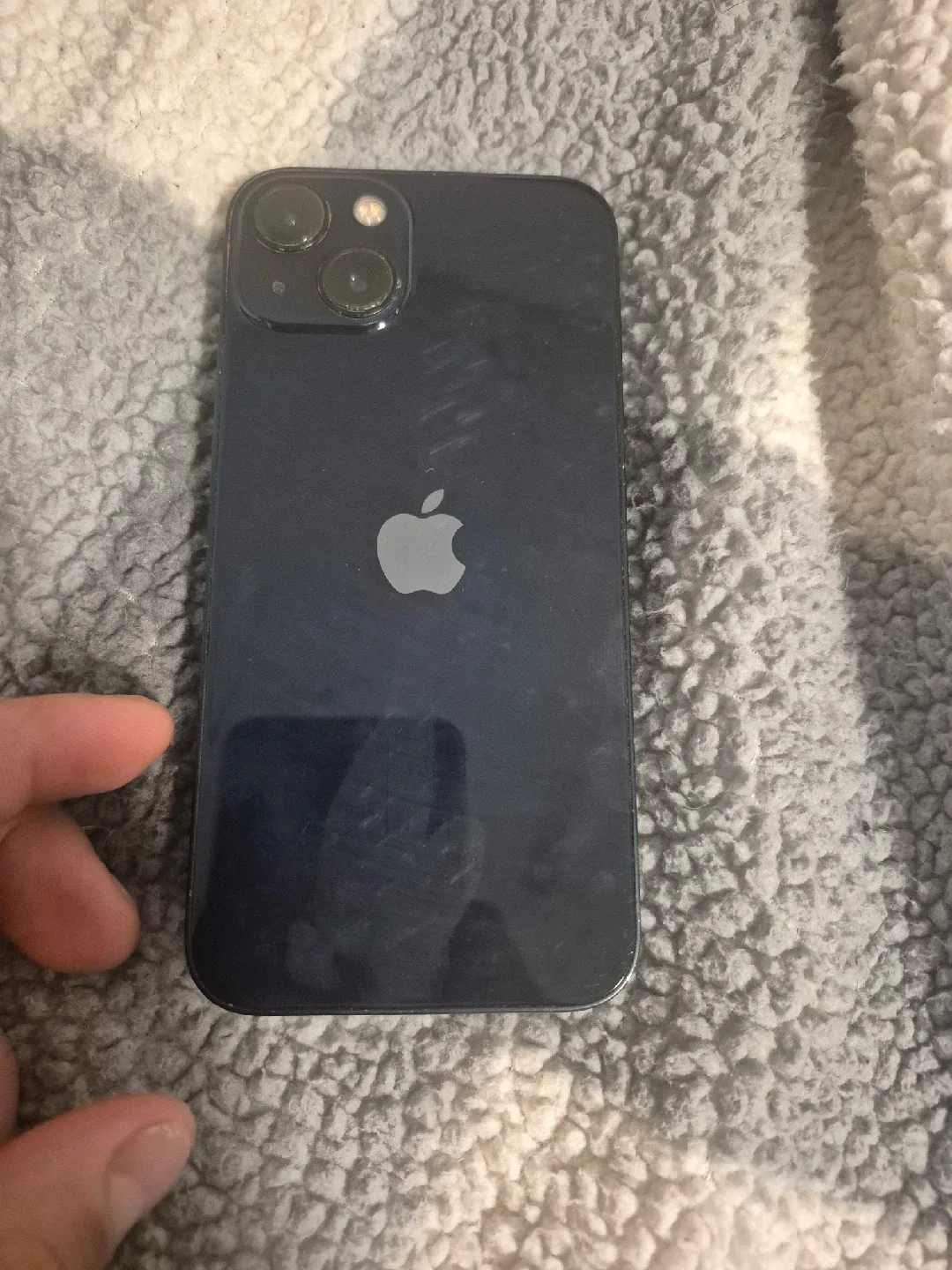 iPhone 13 - Blue image indicator(2)