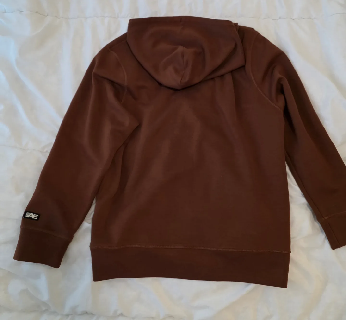 American Eagle Brown Hoodie - Size L image indicator(2)