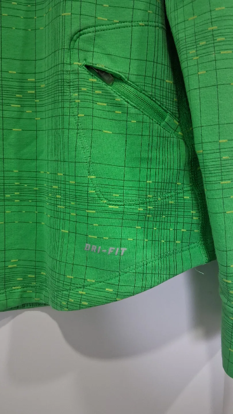 Nike Dri-FIT Green Hoodie - Size Medium image indicator(3)