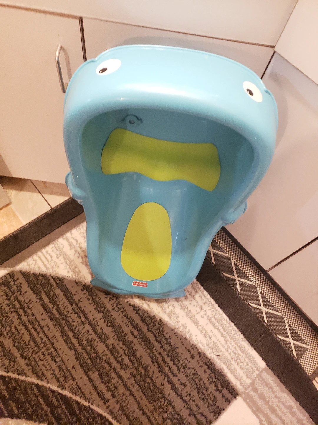 Fisher-Price Whale of a Tub - photo 3