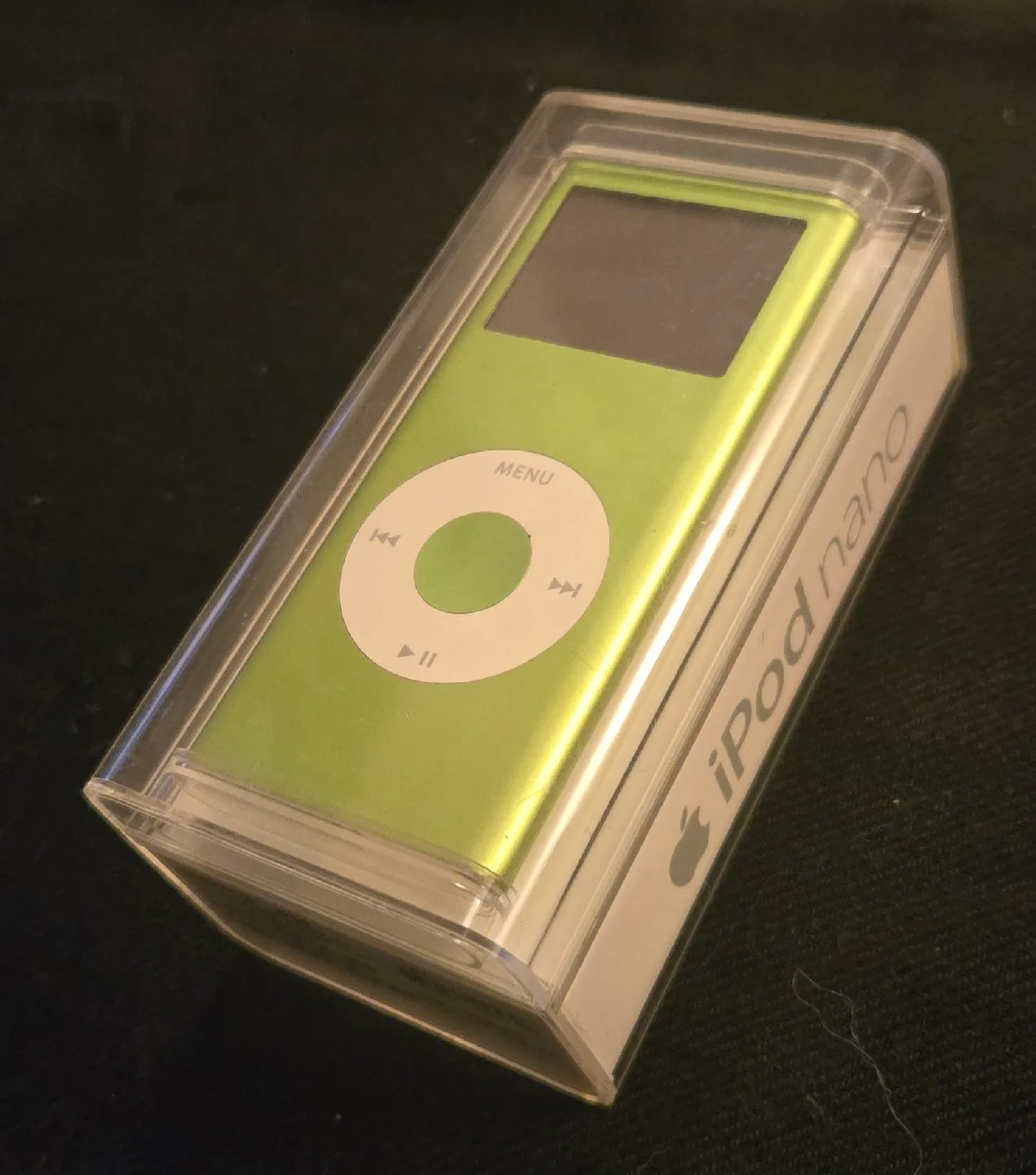 Apple iPod Nano - 2nd gen (2006) - 8gb - green