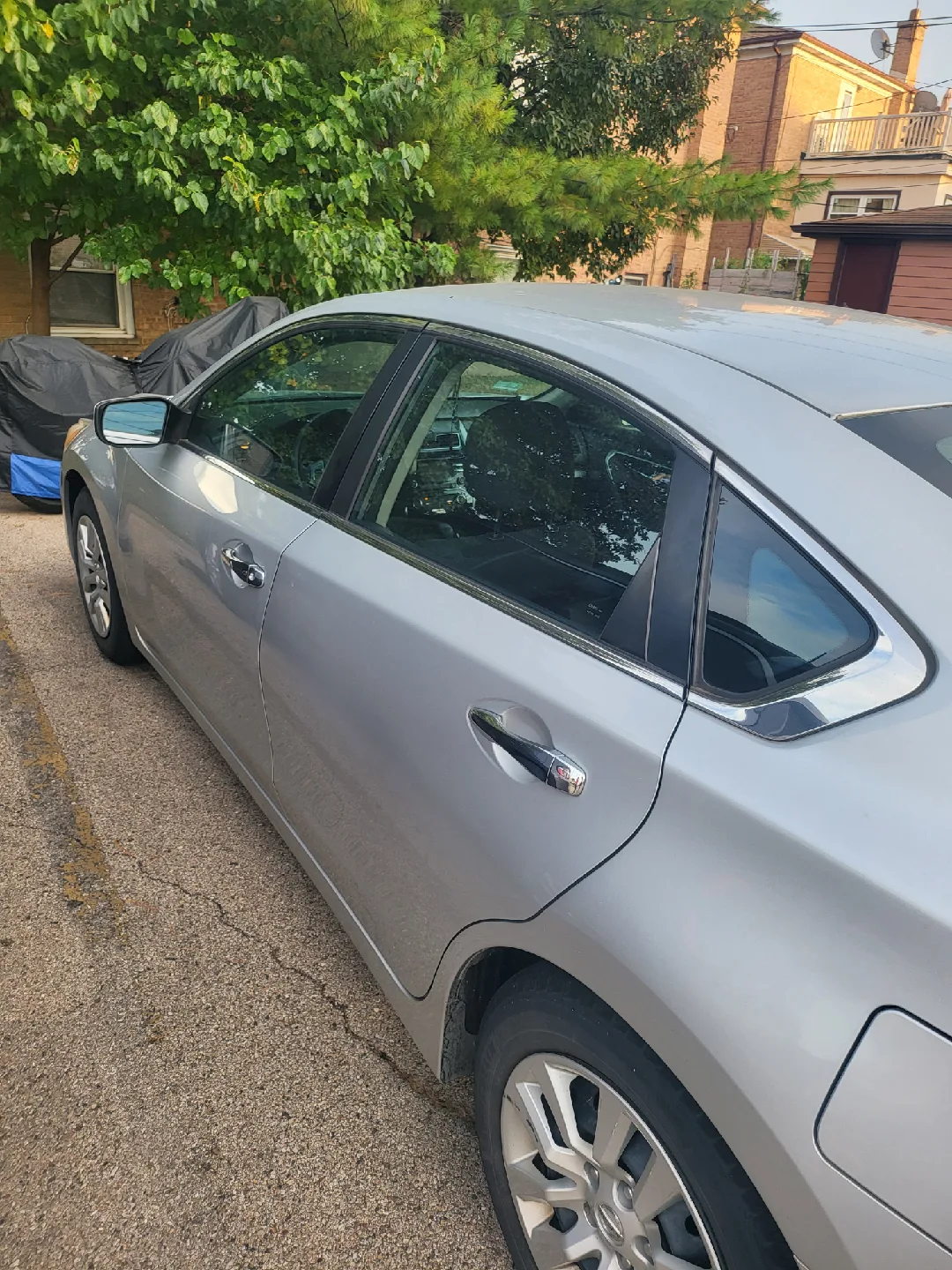 Nissan Altima S 2015 sedan image indicator(4)