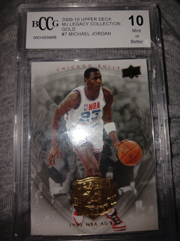 Michael Jordan 2009-10 Upper Deck Legacy Collection Gold #7