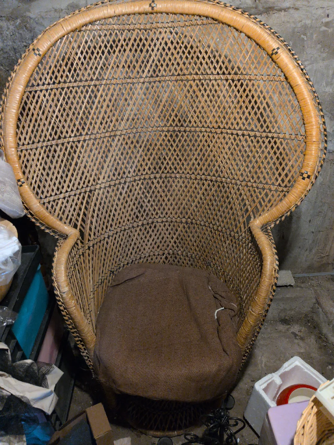 Wicker Side Table & Peacock Chair image indicator(2)