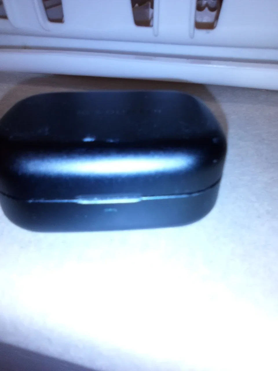 Bang & Olufsen Beoplay E8 Earbuds image indicator(2)