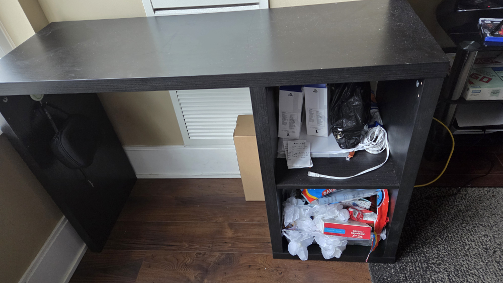 IKEA DESK AND CHAIR - photo 3