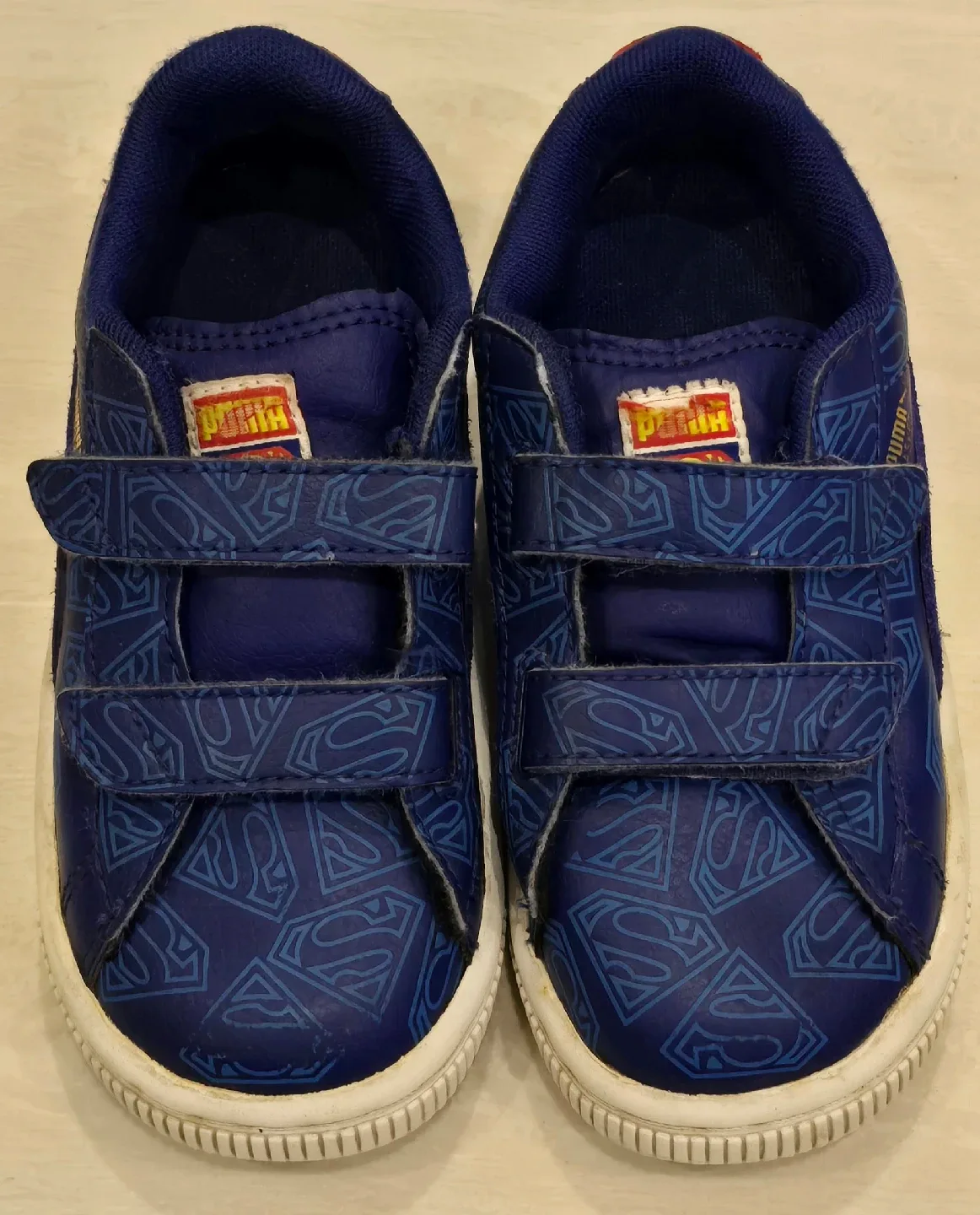 Puma Superman Kids Shoes! - Size 10 image indicator(2)