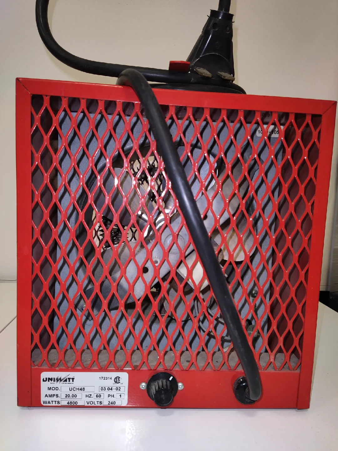 Uniwatt UCH48 Heater - Red image indicator(2)