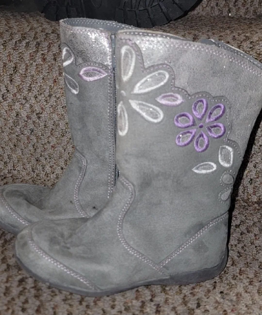 Lilianna Gray Boots - Size 8 Toddler image indicator(2)