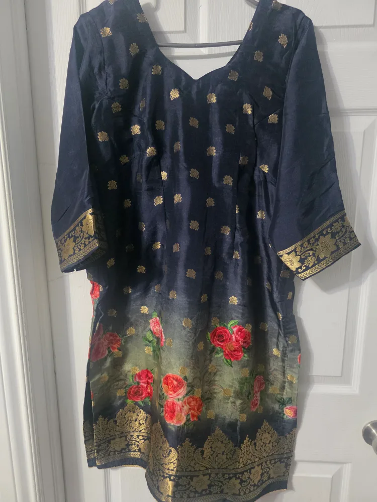 Floral Print Salwar Kameez Suit thumbnail