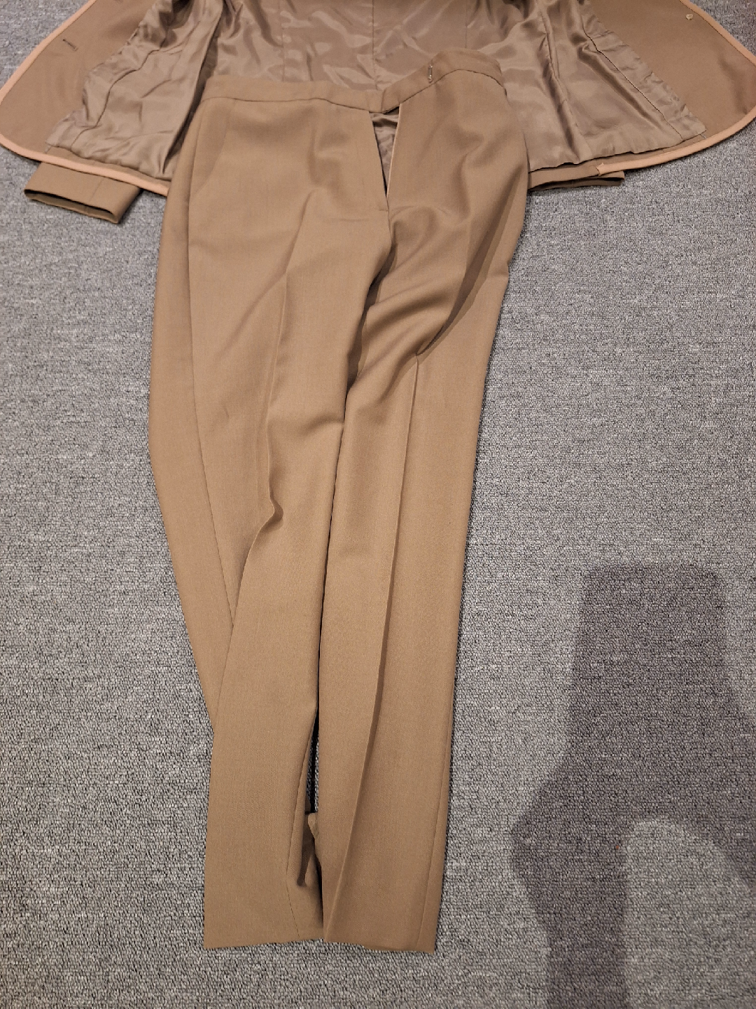 Tan Women's Suit Set - photo 2