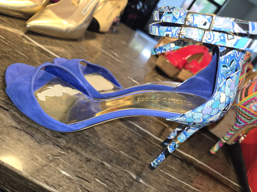 Emilio Pucci Blue Suede Heels - photo 4