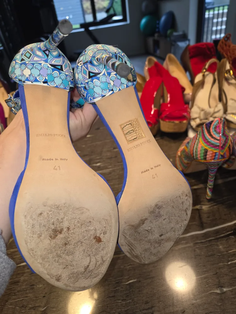 Emilio Pucci Blue Suede Heels image indicator(7)