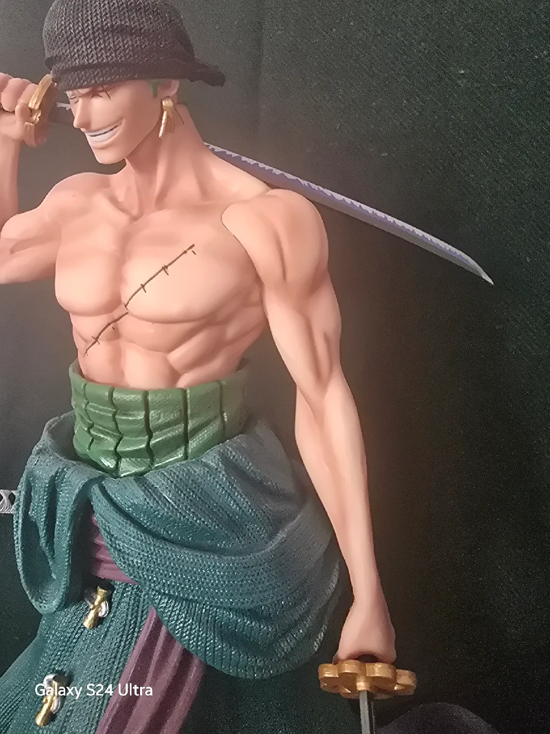 One Piece Roronoa Zoro Figurine 7.9inch image indicator(3)
