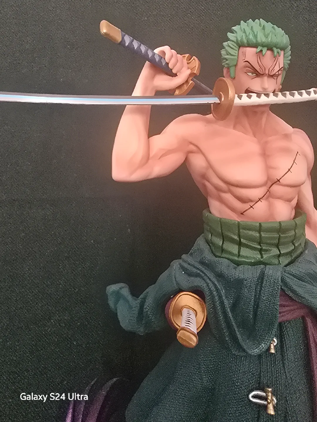One Piece Roronoa Zoro Figurine 7.9inch image indicator(7)