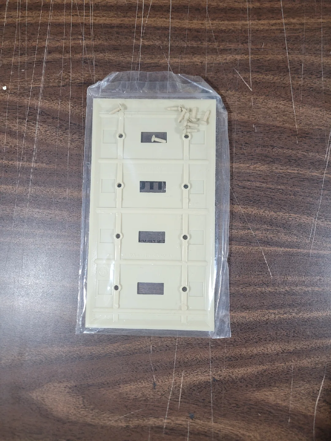 Leviton Wall Plate - New in Package image indicator(2)