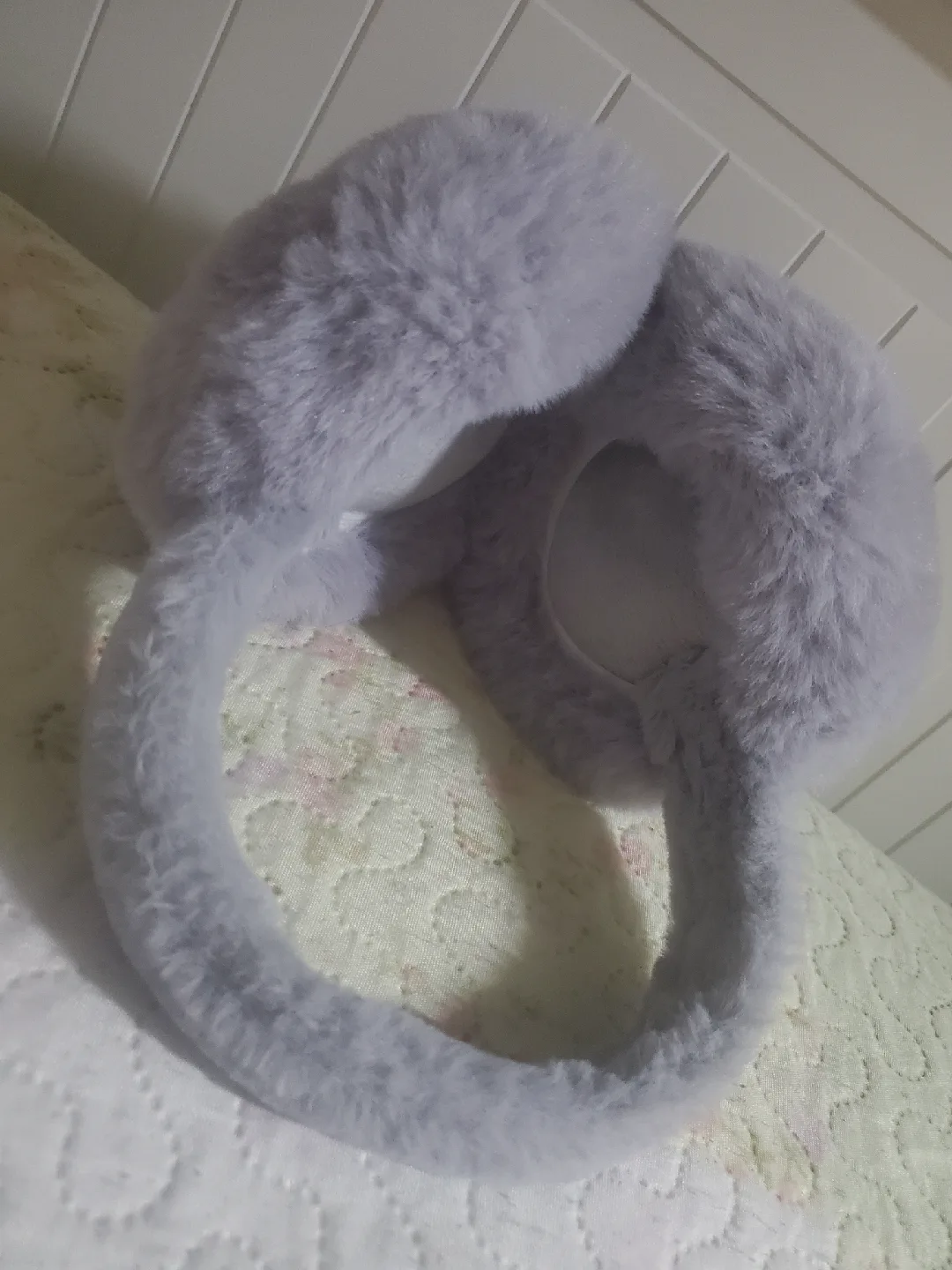 Grey Faux Fur Earmuffs image indicator(3)