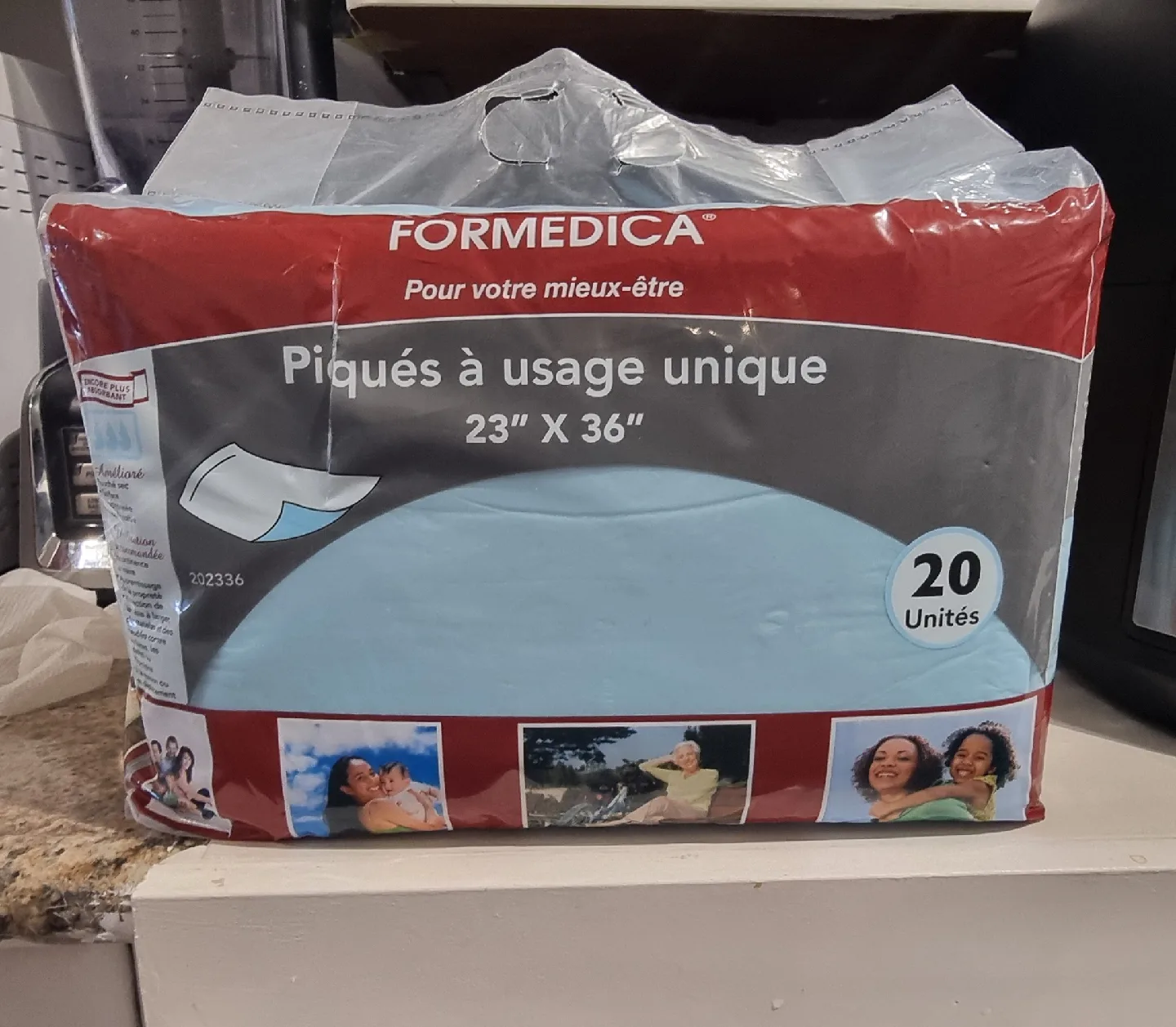 Formedica Piqués à Usage Unique 23" X 36" thumbnail