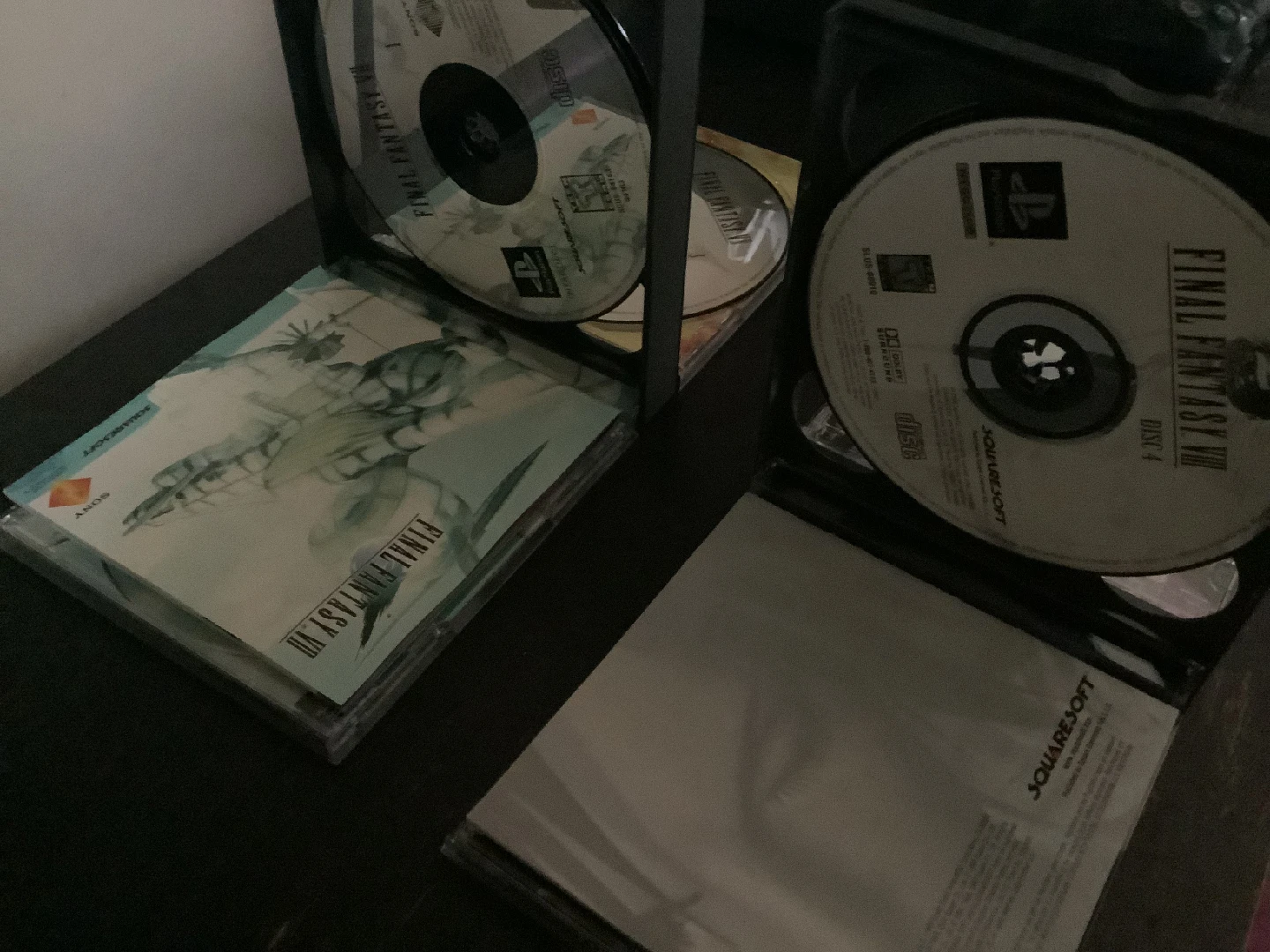 Final Fantasy VII (7) PS1 Game - photo 3