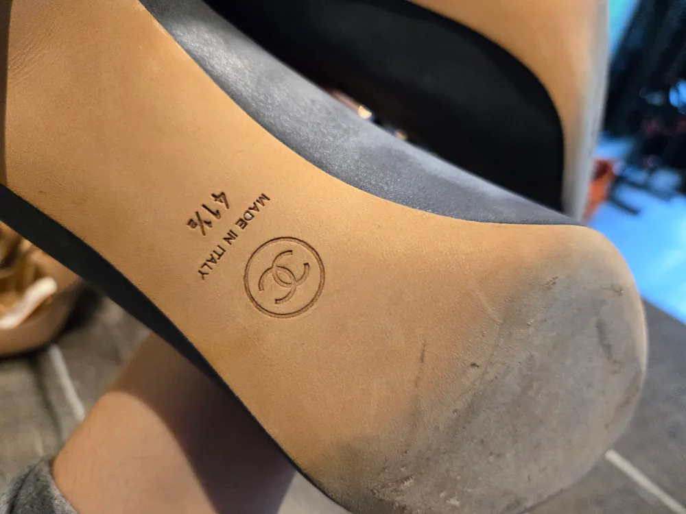 Chanel Grey Suede Heels - Size 41.5 image indicator(6)