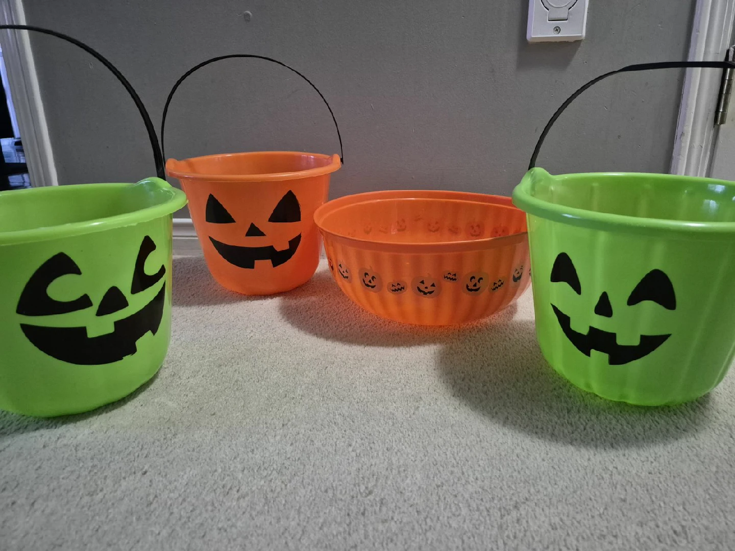 Halloween Candy Buckets and bowel- Green and Orange - photo 2