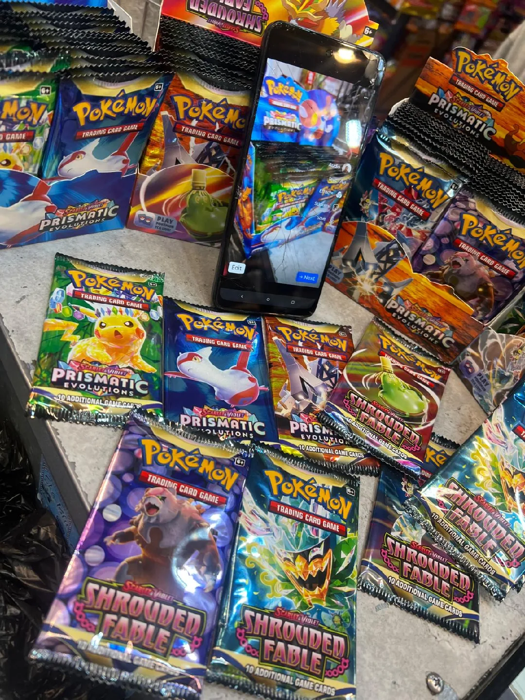 Pokemon Trading Card Game Booster Packs image indicator(4)