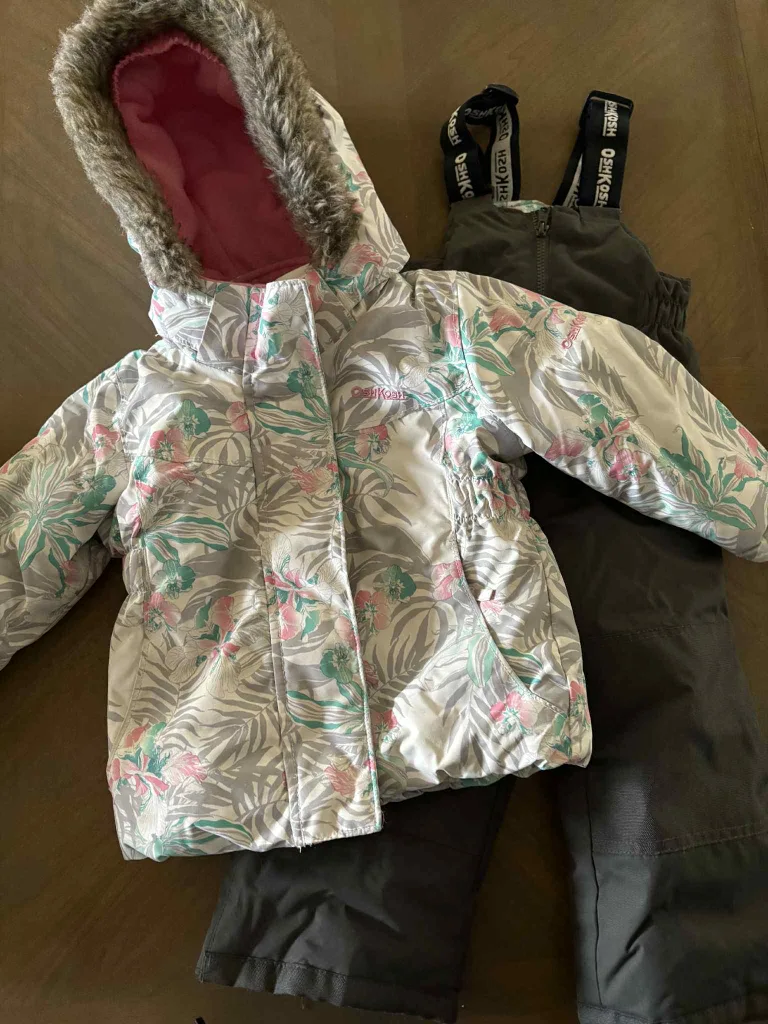 OshKosh Bgosh 2T Snowsuit Set