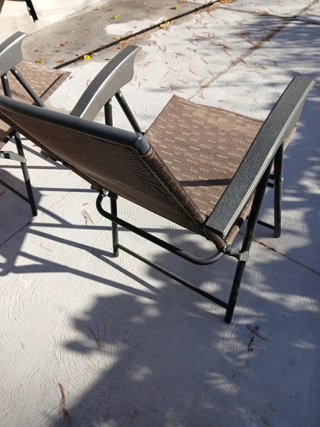 Patio Folding Chairs - Set of 2 image indicator(3)