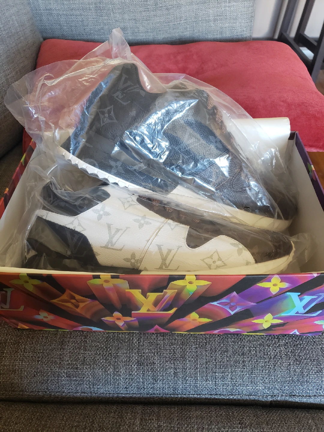Louis Vuitton Sneakers - photo 2
