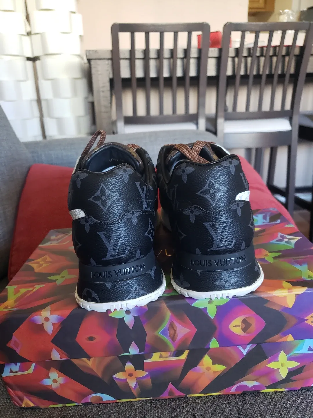 Louis Vuitton Sneakers image indicator(5)