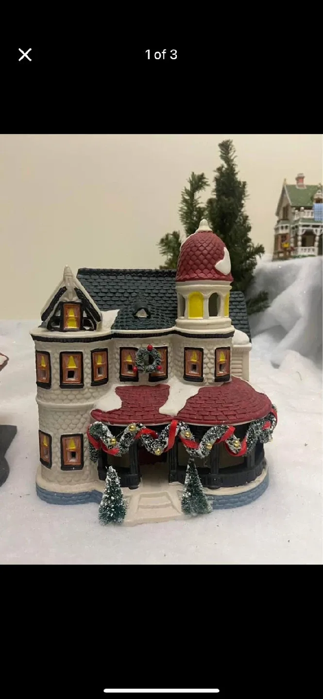 Christmas Village Miniature Buildings image indicator(10)