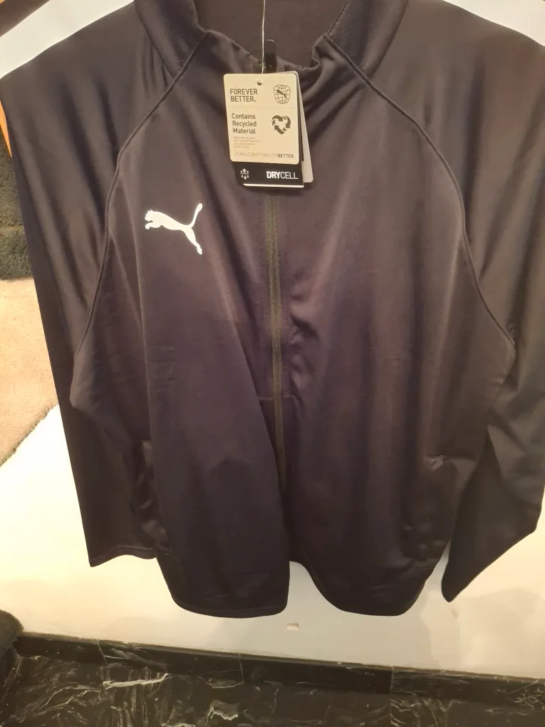 Puma XXL Black Jacket - New with Tags! image indicator(3)