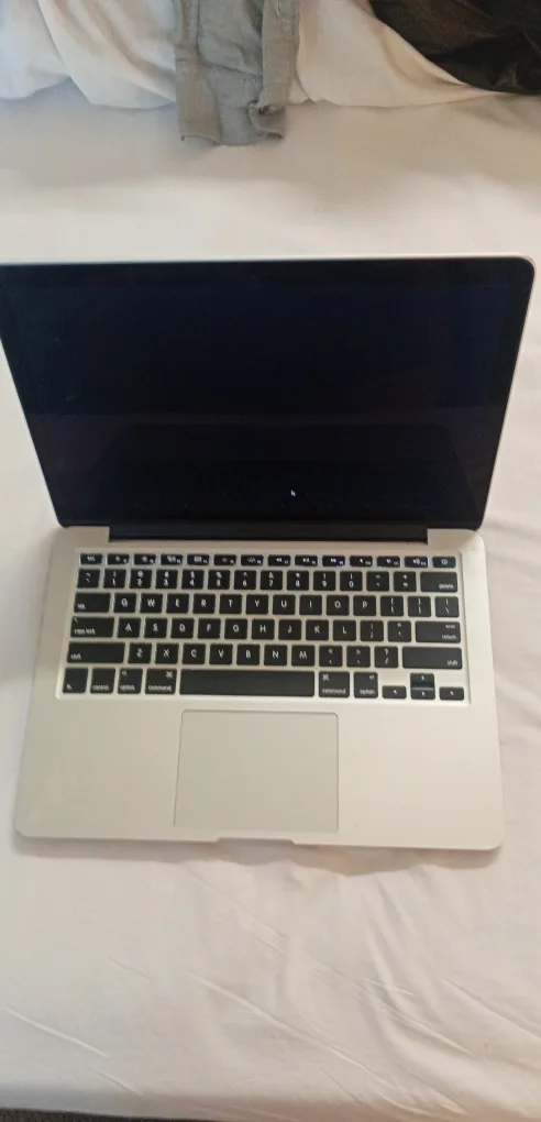 MacBook Pro 1425 image indicator(2)