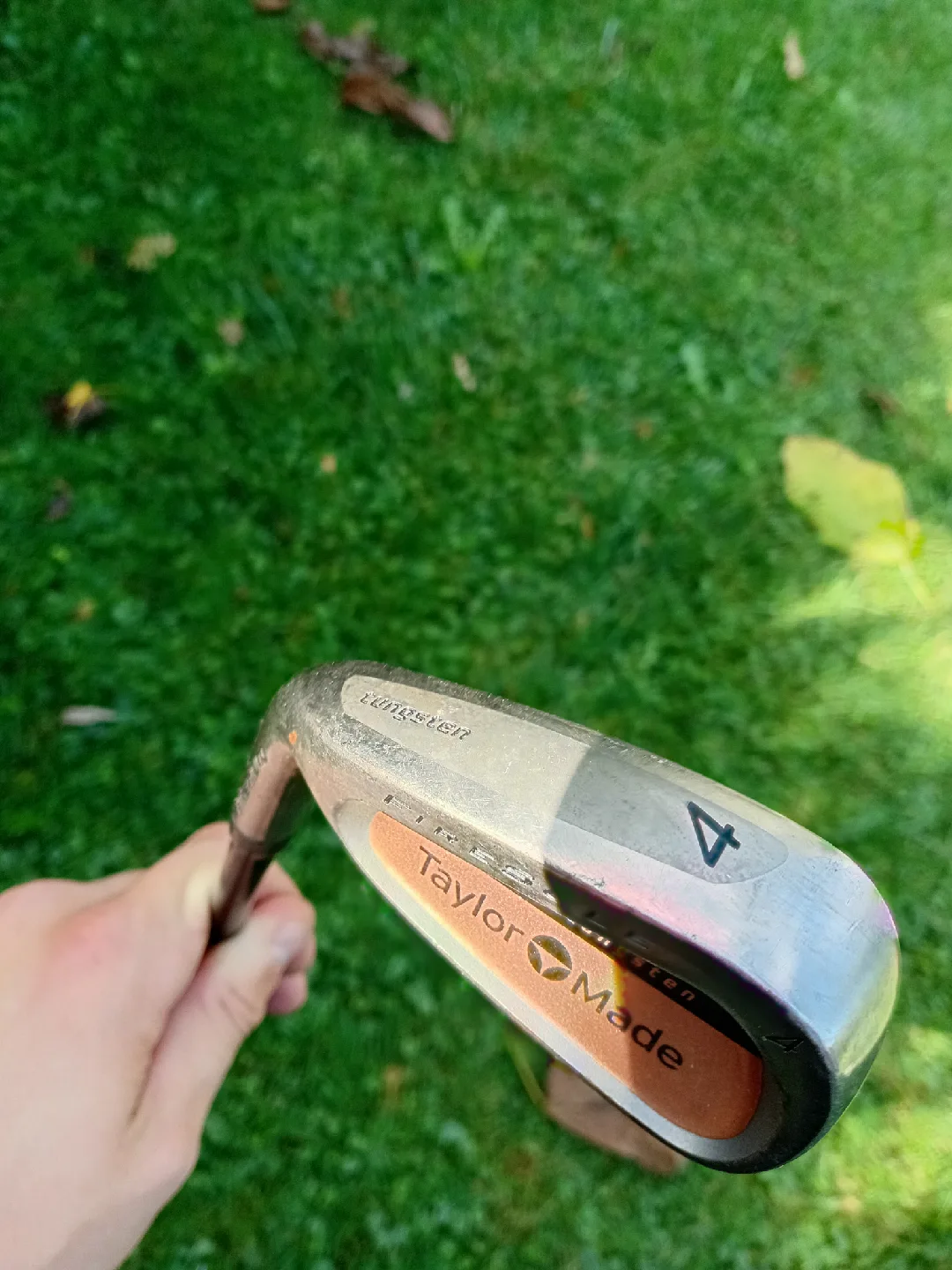 TaylorMade Firesole Tungsten 10.5 Driver & 4 Iron (Lefty) image indicator(2)