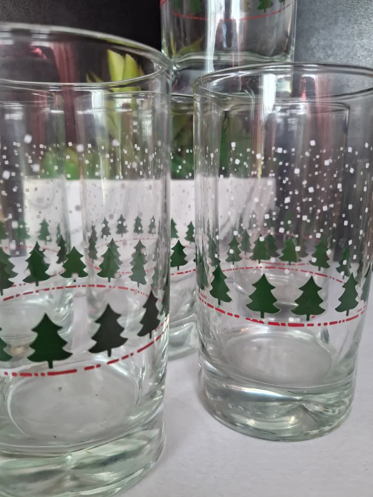 Vintage Christmas Glass set of 6 image indicator(3)